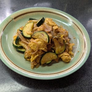 旬のズッキーニに小さじ1/2加えるだけ！何度も食べたくなる絶品おかずに｜発酵食エキスパート直伝