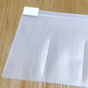 まるで“無印良品”。シンプルおしゃれな「ダイソーポーチ」が小物収納に便利【4つの使い道】