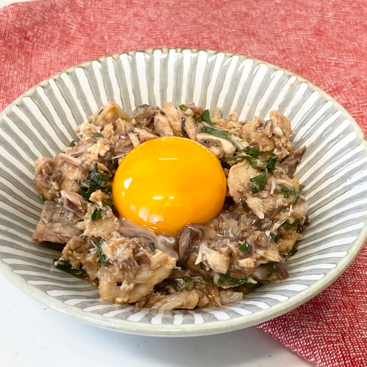  「サバ缶」と混ぜるだけ！箸が止まらない栄養満点レシピ「帰宅後5分でできる」｜食育実践プランナーに学ぶ 