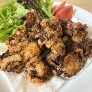 「衣サクサク」「甘みと塩気のバランス」「深いコク」一度作ったらハマる絶品唐揚げ