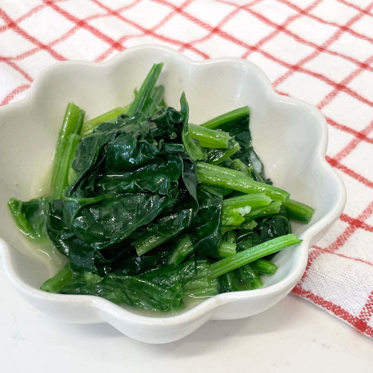  しょうゆも塩も使わない。ほうれん草のコクうま副菜レシピ「5分で簡単」「健康を意識したい」 