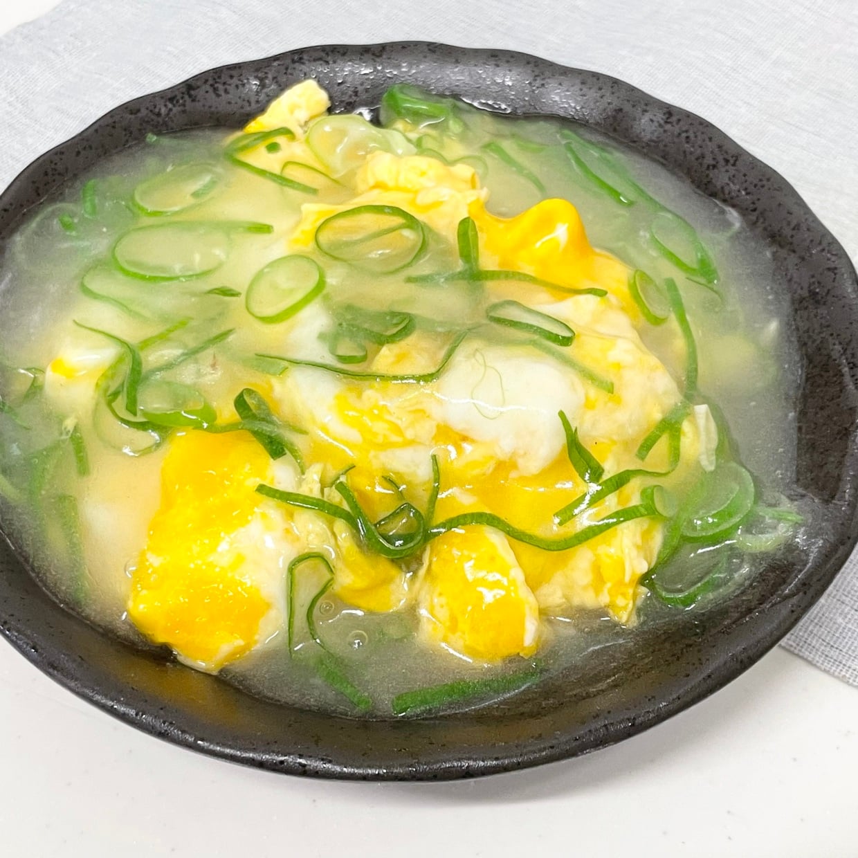  「卵」があれば10分で完成！たんぱく質や食物繊維がとれる栄養満点どんぶり｜食育実践プランナーが教える 