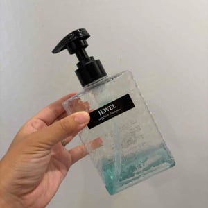 残った“数滴”にも価値はある！ボトル底の「シャンプー」の“意外な使い道”3つ