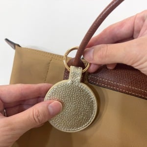 【3COINS】帽子の"置き場&型崩れ問題"を330円で解決「家族分欲しい」「手放せない」