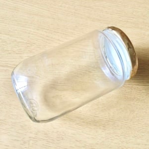 収納上手さんはやっている。"ジャムの空き瓶"の実用的活用法「想像以上に使える」