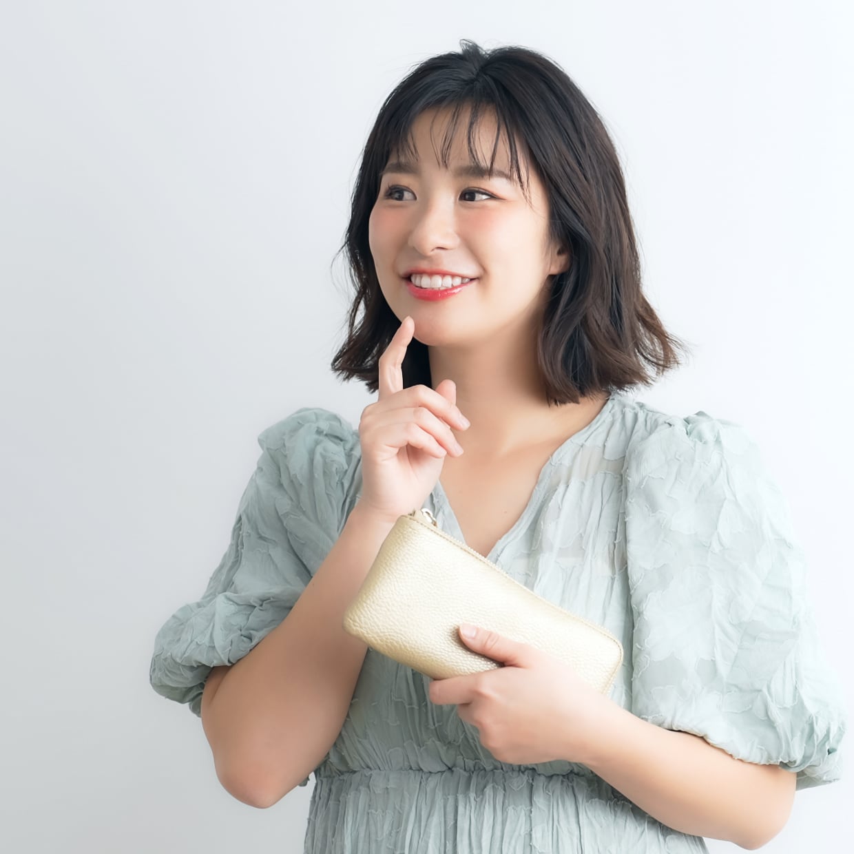  【独自調査】40代女性がお金を「かけるもの」「かけないもの」 