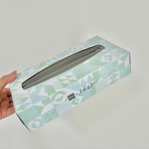 えっ、引っ張るだけでシュッと出てきた。「ティッシュの空き箱」が買い物や家事に役立つ【便利な活用術】