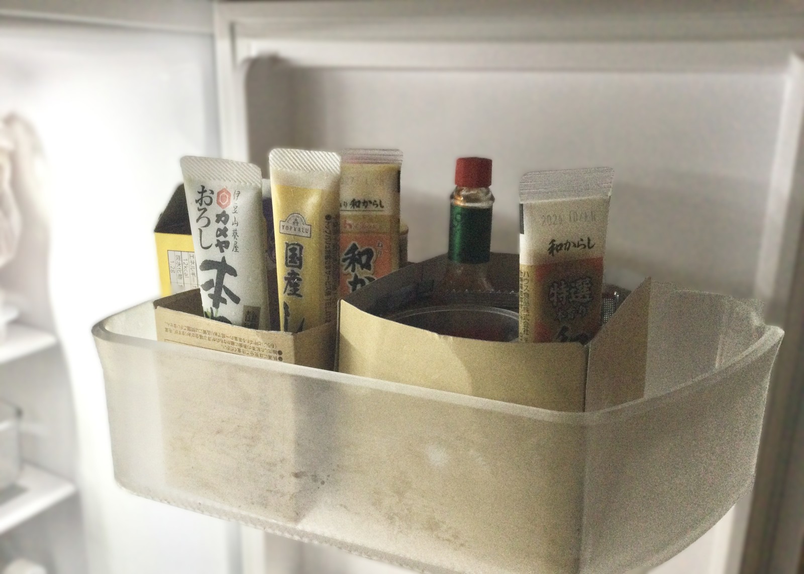 「冷蔵庫内の仕切り収納」として活用