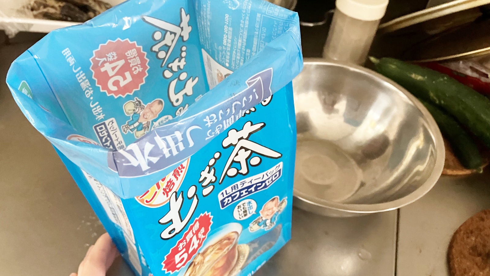 キッチンで簡易ゴミ箱として活用