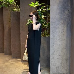 夏でも「黒」が着たいなら。おしゃれさんに学ぶ黒コーデ3選【2026夏】