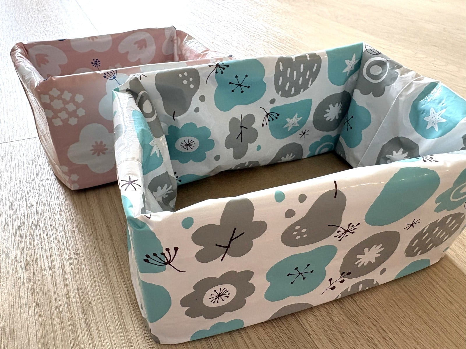 総柄のショッピングバッグで作った箱