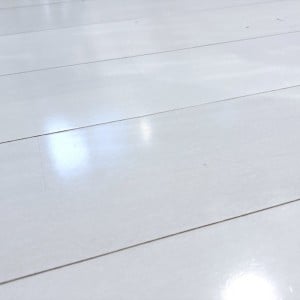 想像してたよりピカピカになって感動した。ただ拭くだけじゃないフローリングの「拭き方」のコツ