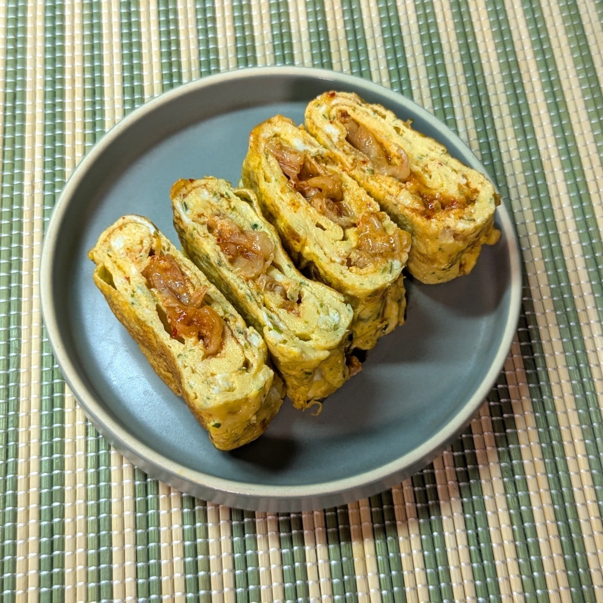  いつもの卵焼きに「大さじ1」入れてみて。食欲がどんどん増す意外な食材【夏の卵レシピ】 