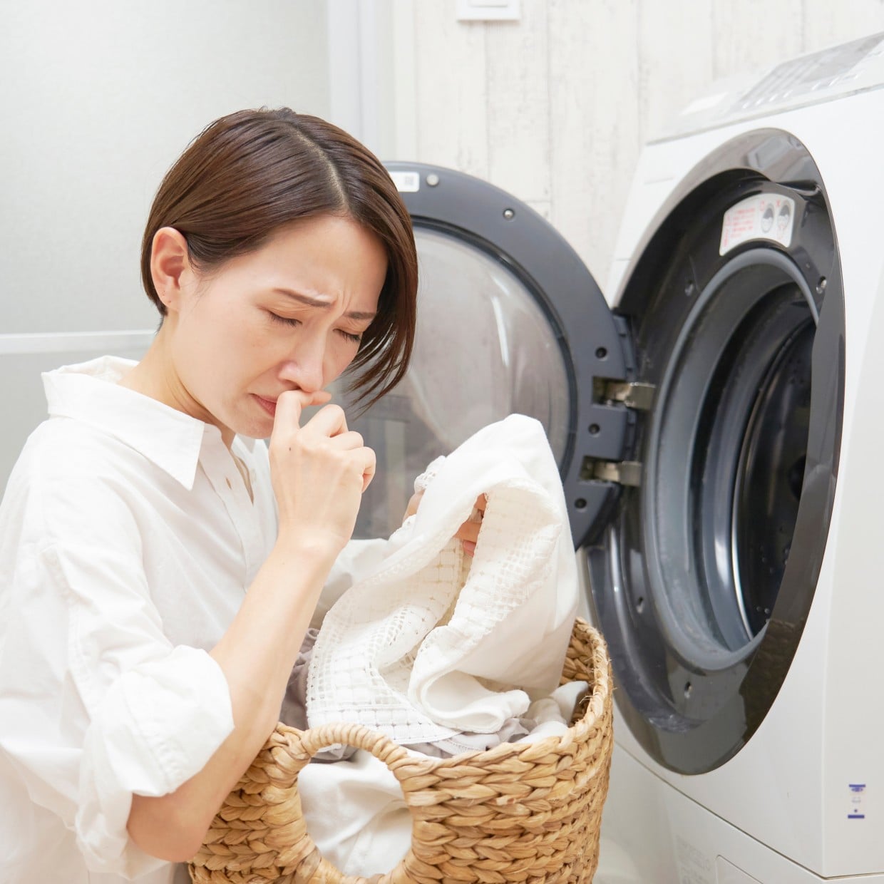  洗濯槽は掃除しているのになぜか臭う。意外と見落としがちな「3つの原因」 