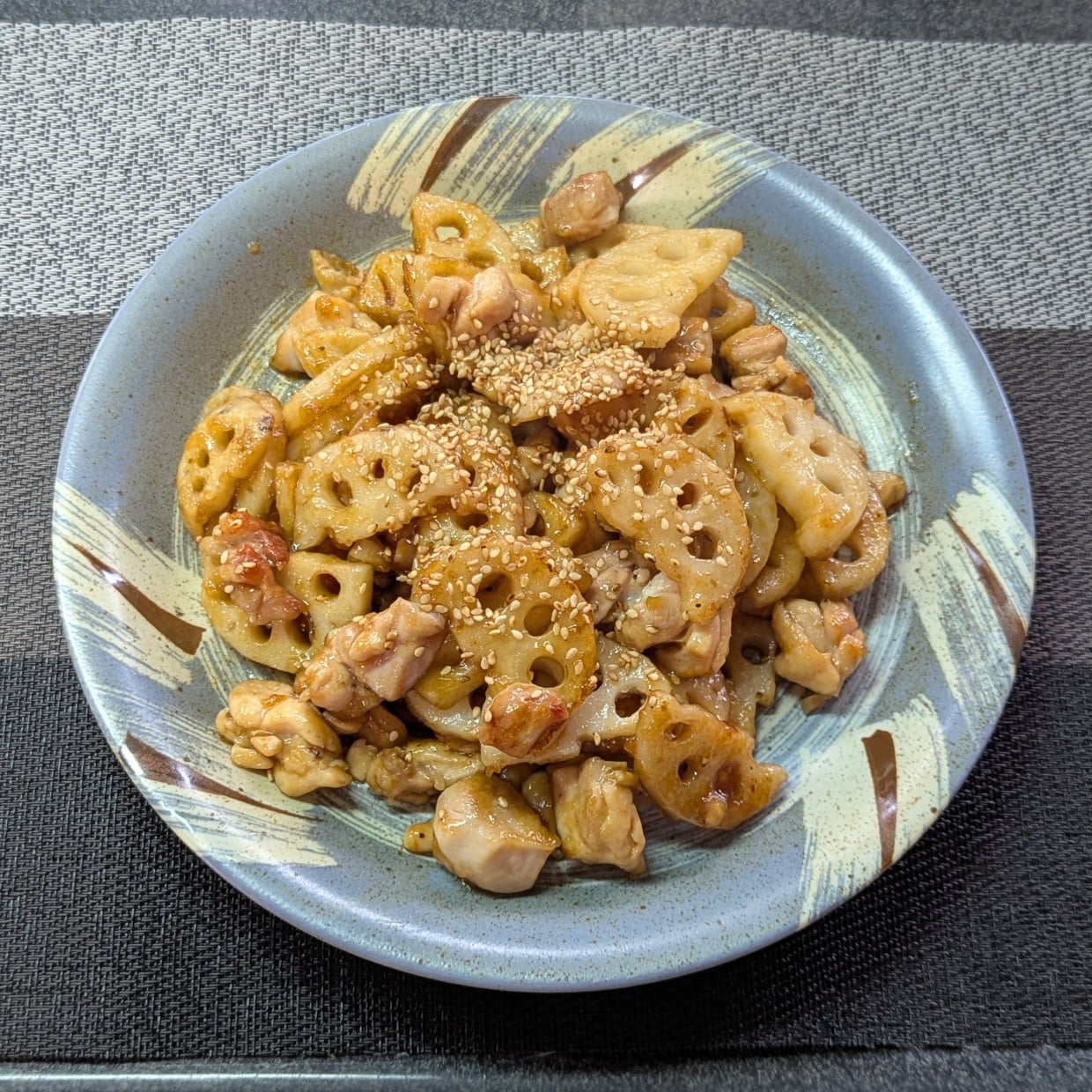 「れんこん」があるなら作って！ご飯がどんどん進む「鶏もも肉の甘辛炒め」