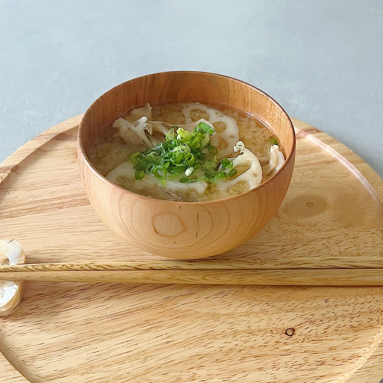  いつもの「みそ汁」に2つ入れるだけ！食物繊維もとれる腸がよろこぶレシピ｜発酵食品マイスターが解説 