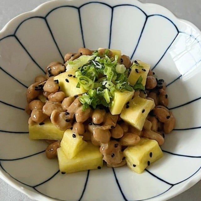  朝の「納豆」に2つ混ぜるだけ！「抗酸化」を意識した食べ方｜発酵食品マイスターが解説 