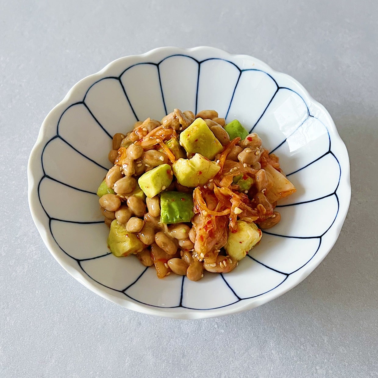  いつもの「納豆」に混ぜると睡眠の質が上がる。“食物繊維がたっぷりな2つの食材” 