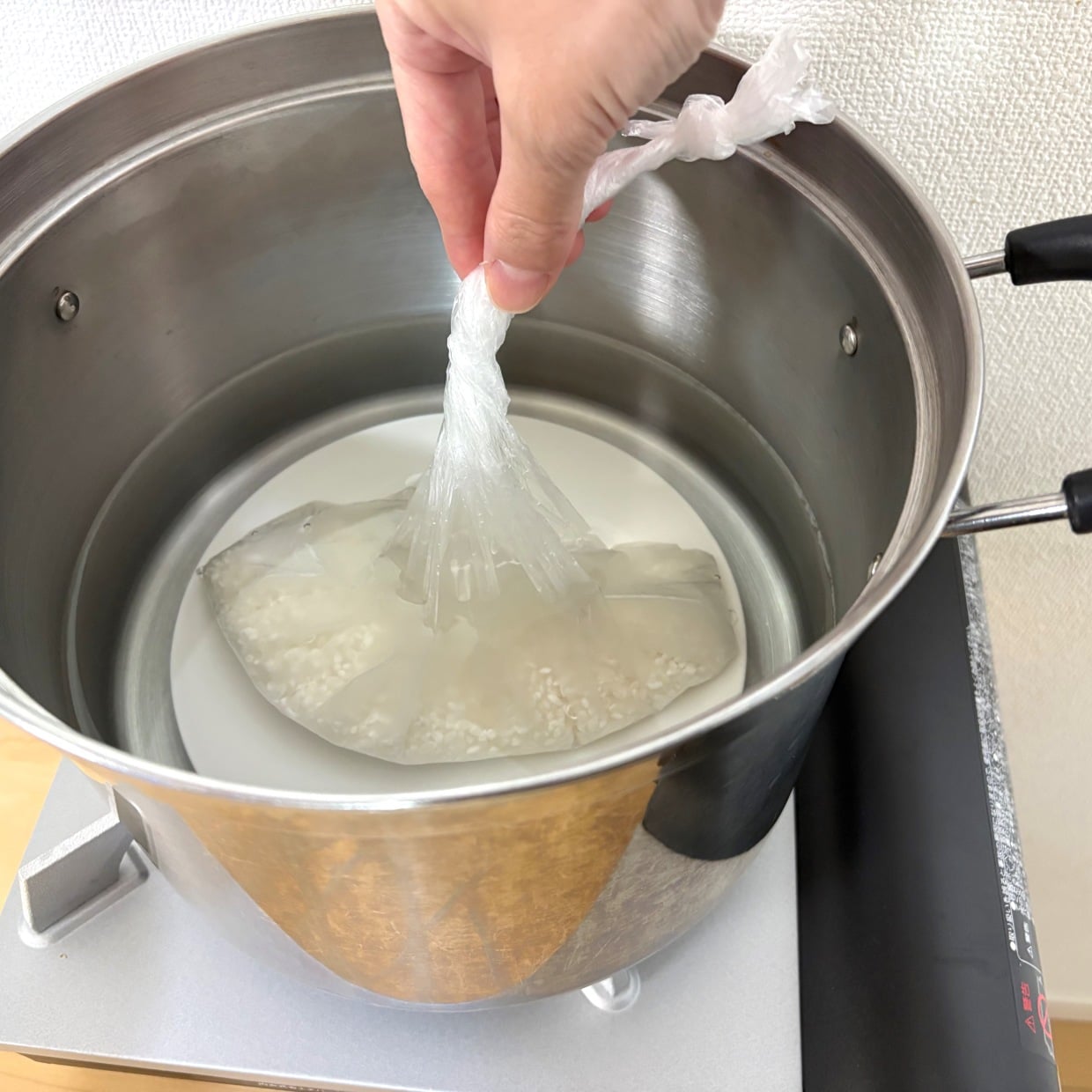  もし電気やガスが使えなくなったら…。「アイラップ炊飯」をはじめて実践してわかった【ポイントと注意点】 