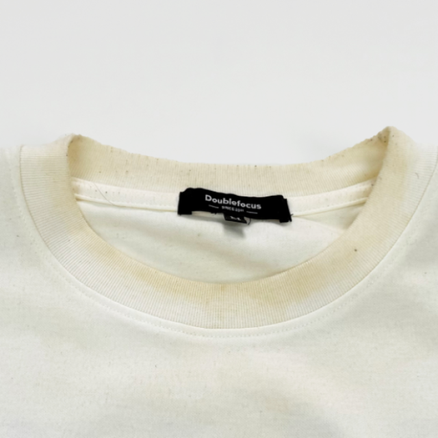  「ただ洗うだけじゃ落ちない」白Tシャツの黄ばみを防ぐ“衣替えついで洗濯術”「白く復活した」 