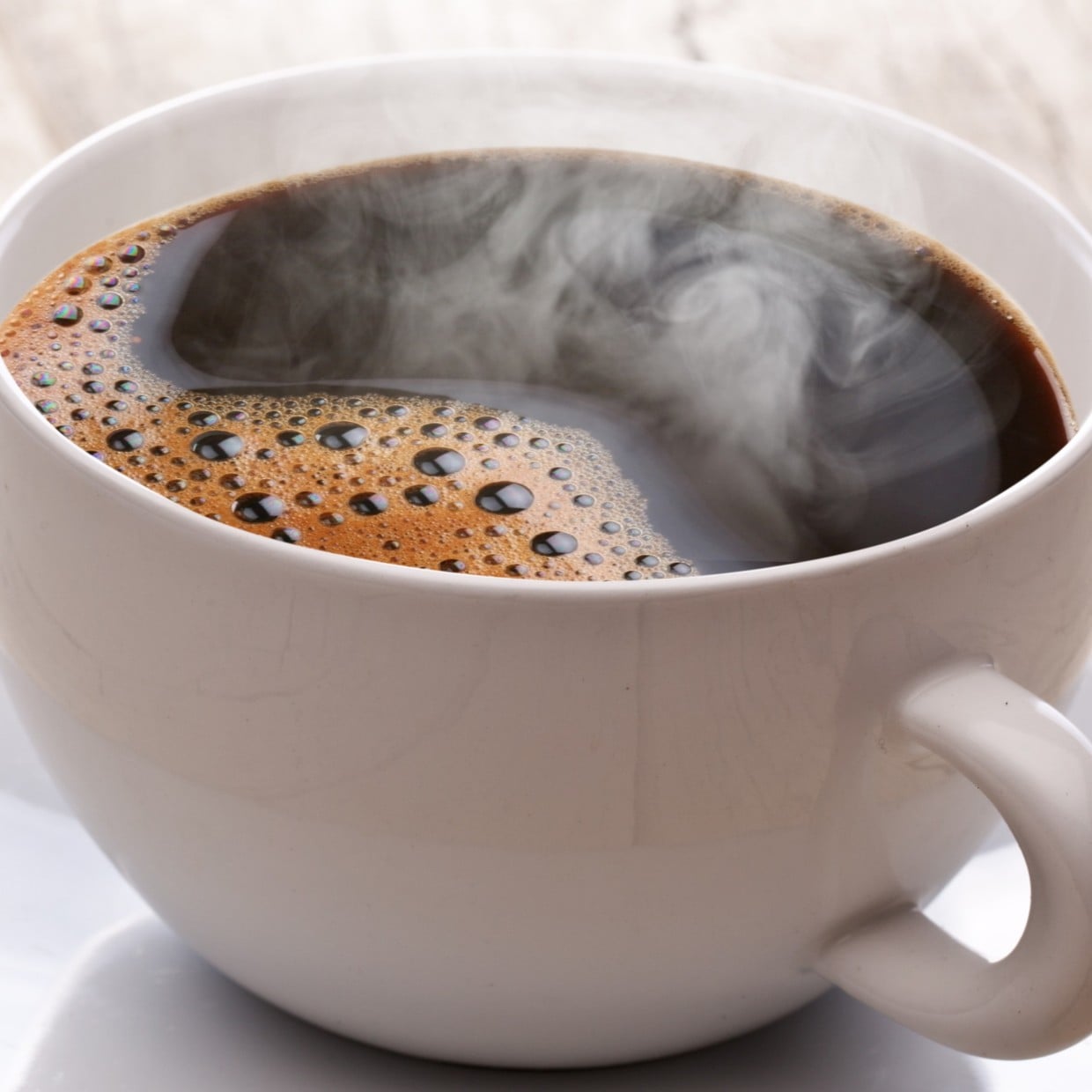  “黄色の食材”をポンッと入れるだけ。いつもの「コーヒー」が爽やかな味わいに変わる【意外なアレンジ】 