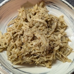ごぼう2本があっという間になくなる！カレーマヨで子どももよろこぶ絶品サラダ「レンチンでできる」