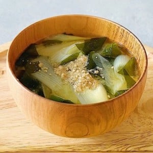 いつもの「みそ汁」に2つ入れるだけ！アリシンや食物繊維もとれる“疲れがとれない日”の簡単レシピ