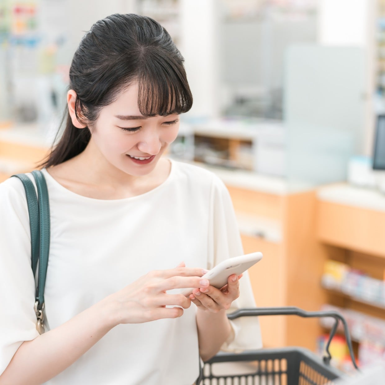  値上がりが気になる今、定価では買わない！節約主婦が「必ず割引で買う日用品」3つ 