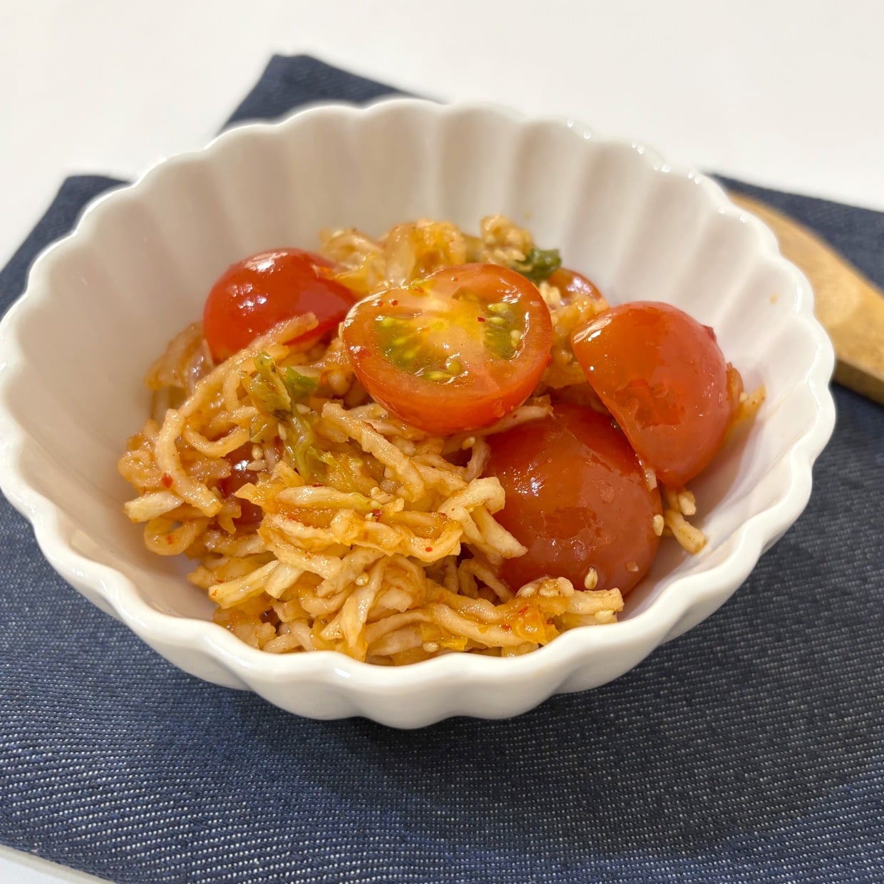  家族から大好評！“ミニトマト×キムチ×切り干し大根”3つの意外な食材が合う【簡単副菜レシピ】 