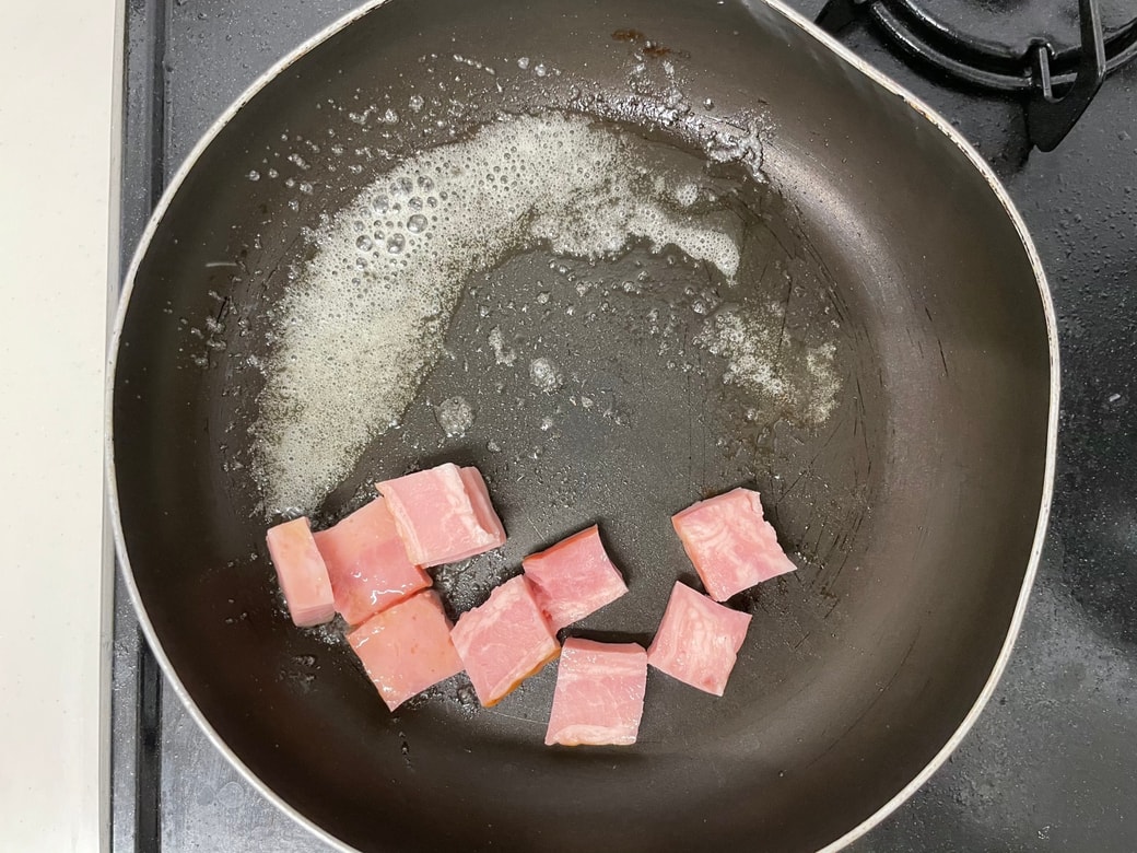 はんぺん豆腐チーズグラタン