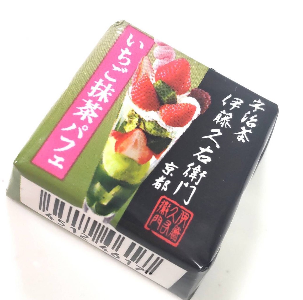 いちご抹茶パフェ