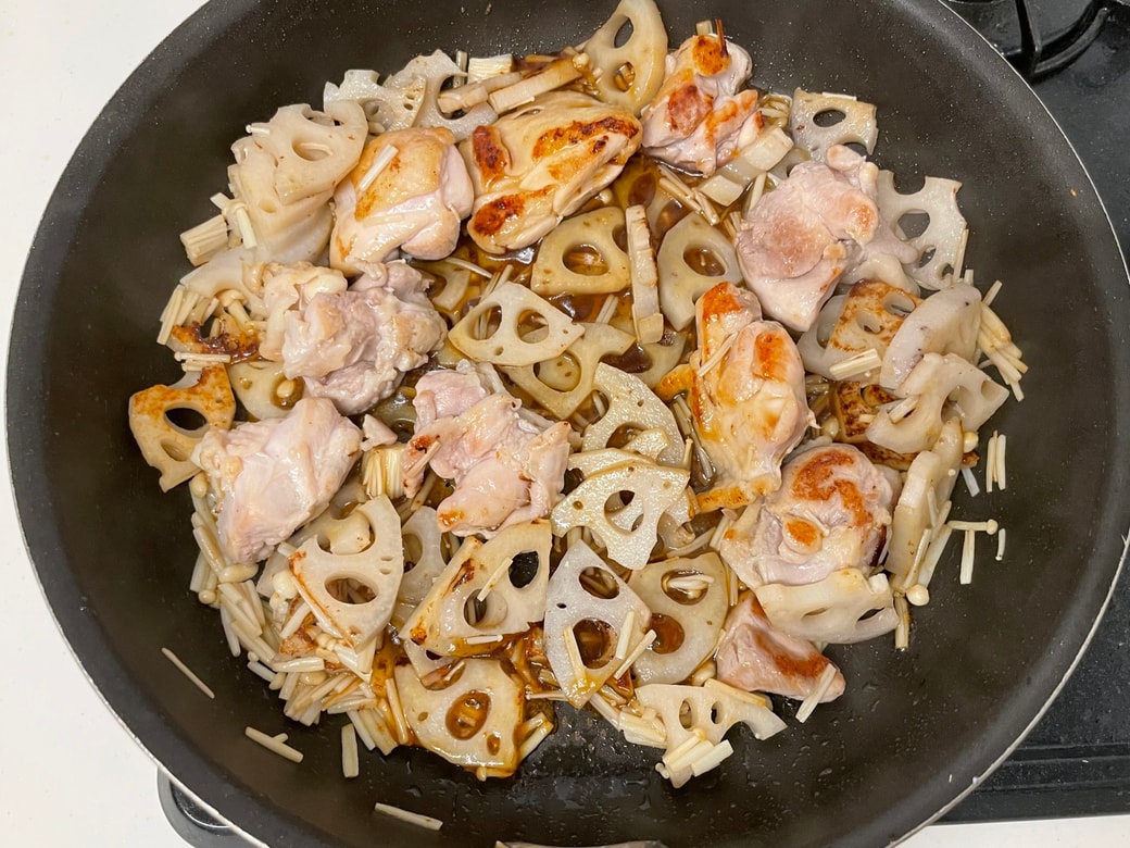 鶏モモ肉とれんこんの甘辛炒め