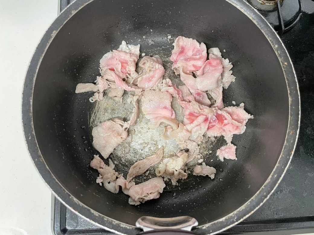 豚バラ肉と白菜のしょうが味噌スープ