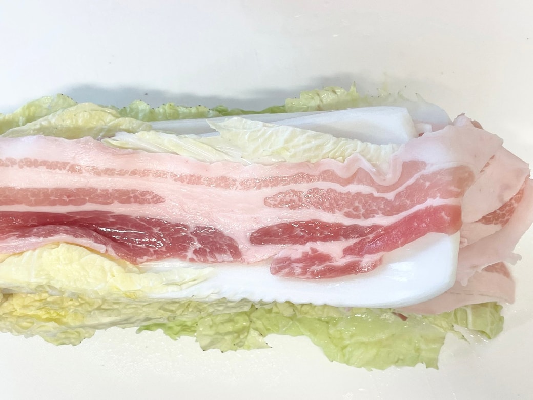 白菜と豚バラ肉のミルフィーユ鍋