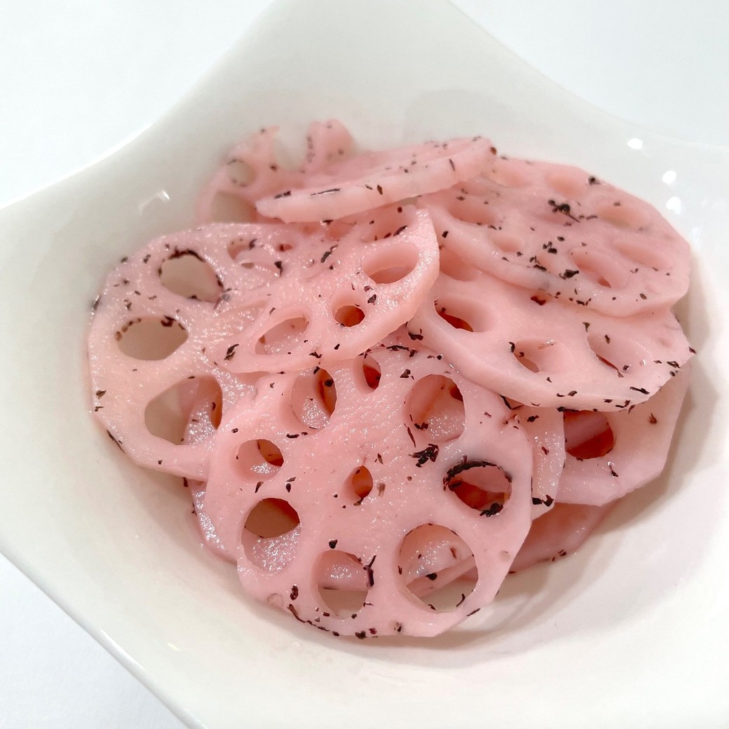 タマノイ酢レシピ「おせちにぴったり！ゆかり酢れんこん」