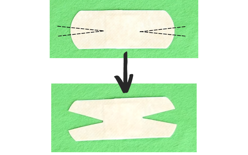 ハサミでカットする絆創膏