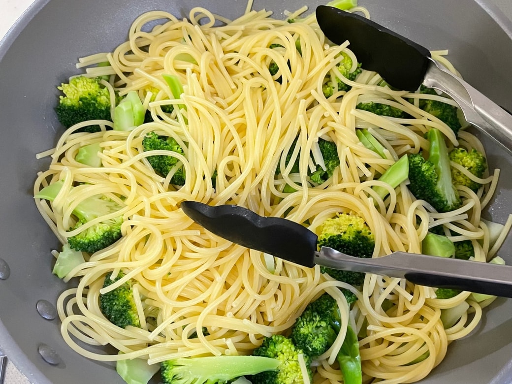 「ブロッコリーたっぷり塩昆布パスタ」作り方3
