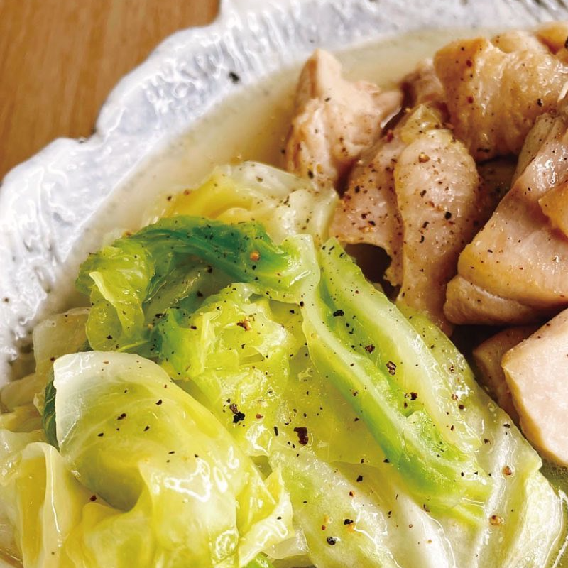 鶏モモ肉とキャベツのうま塩煮