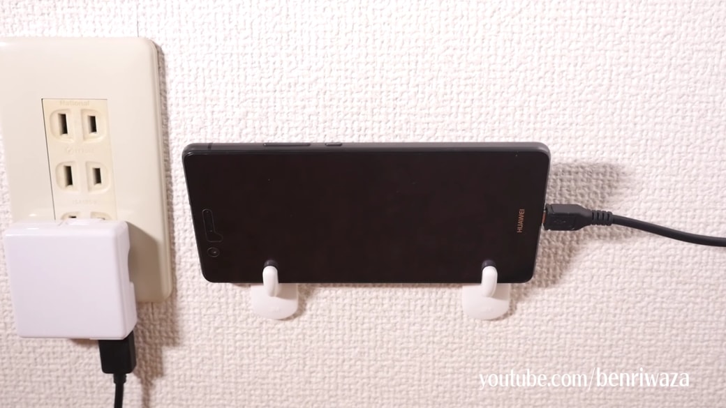 スマホの充電スタンド