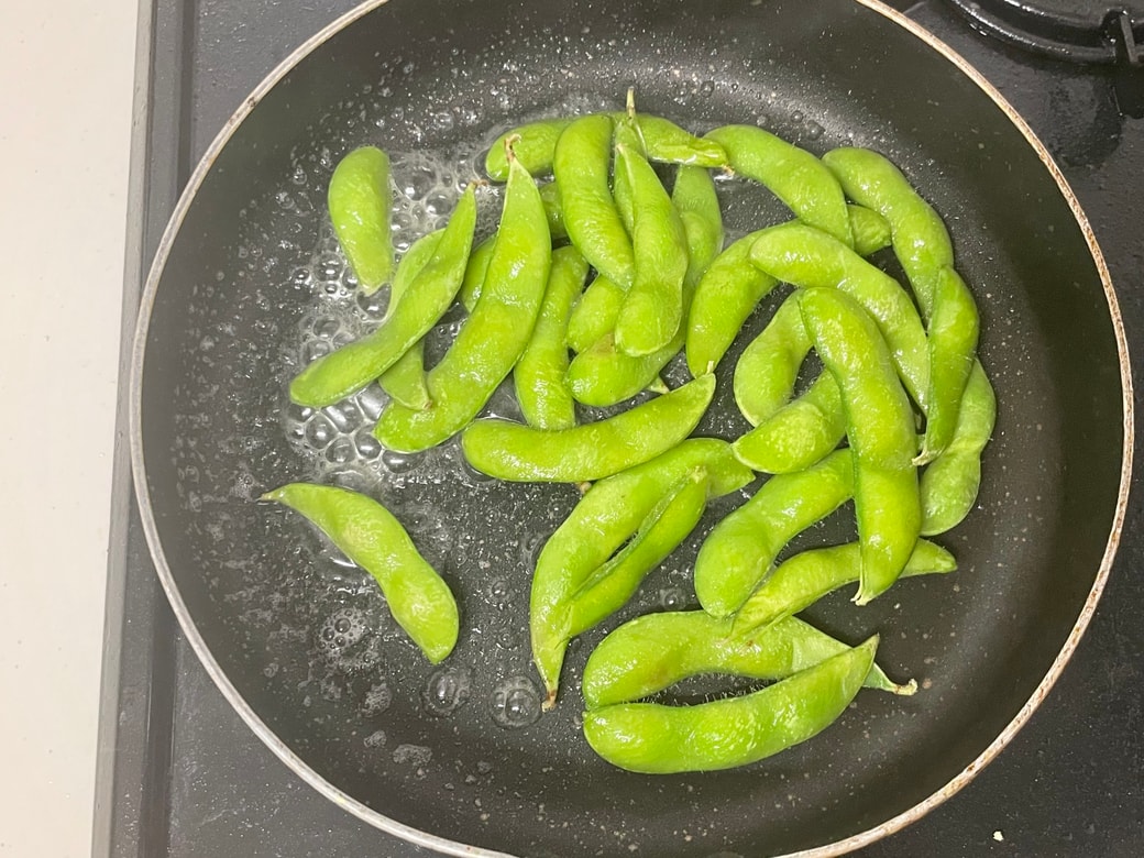 枝豆の醤油バター炒め