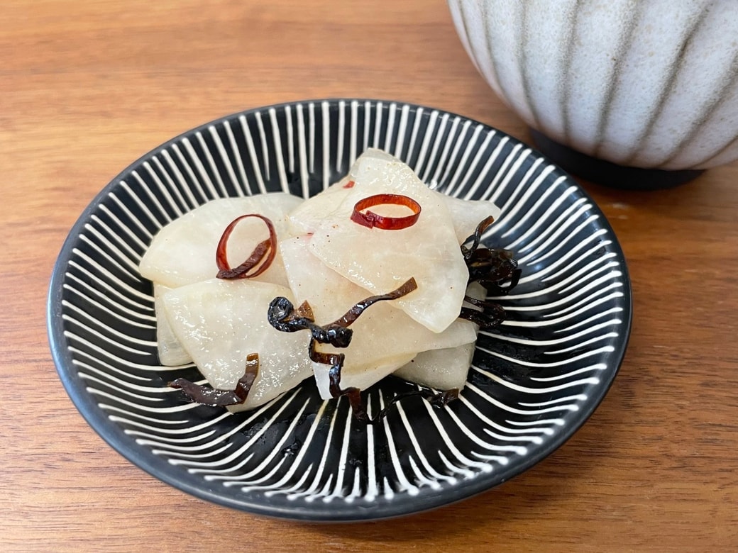 ピリ辛大根と塩昆布の漬けもの