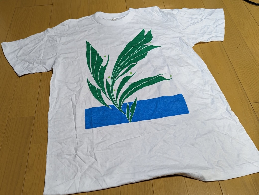 Tシャツ