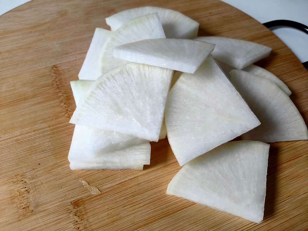 さんま缶と大根の煮物