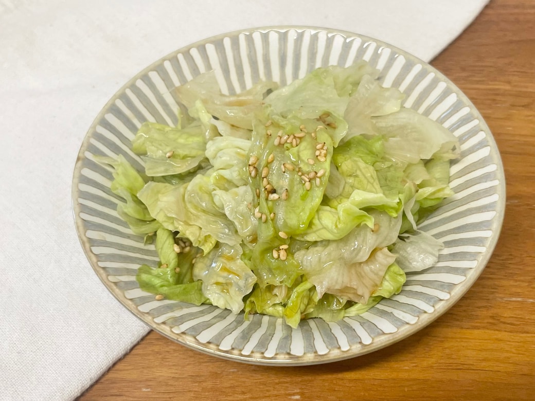 レタスの胡麻ポン酢和え