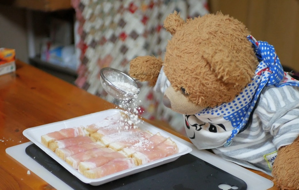 片栗粉を全体にまぶす