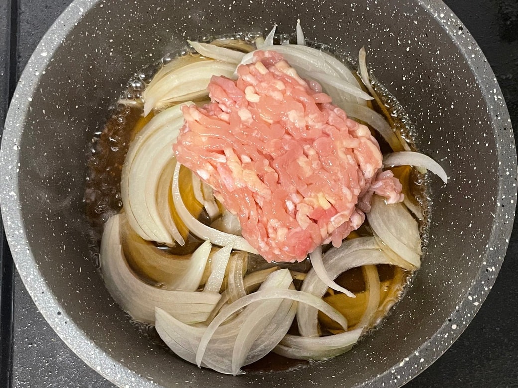 鶏ひき肉の親子煮