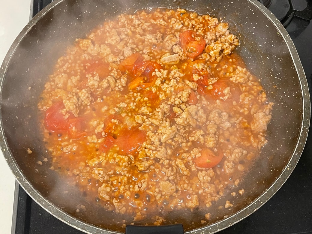 ひき肉とミニトマトのミートソース風炒め