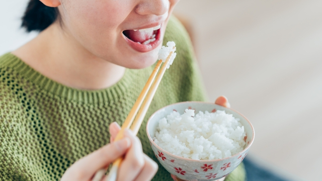 食べる