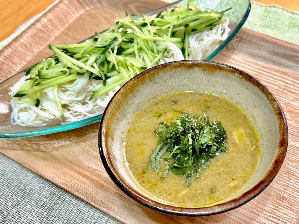 グリーンカレーのつけ麺