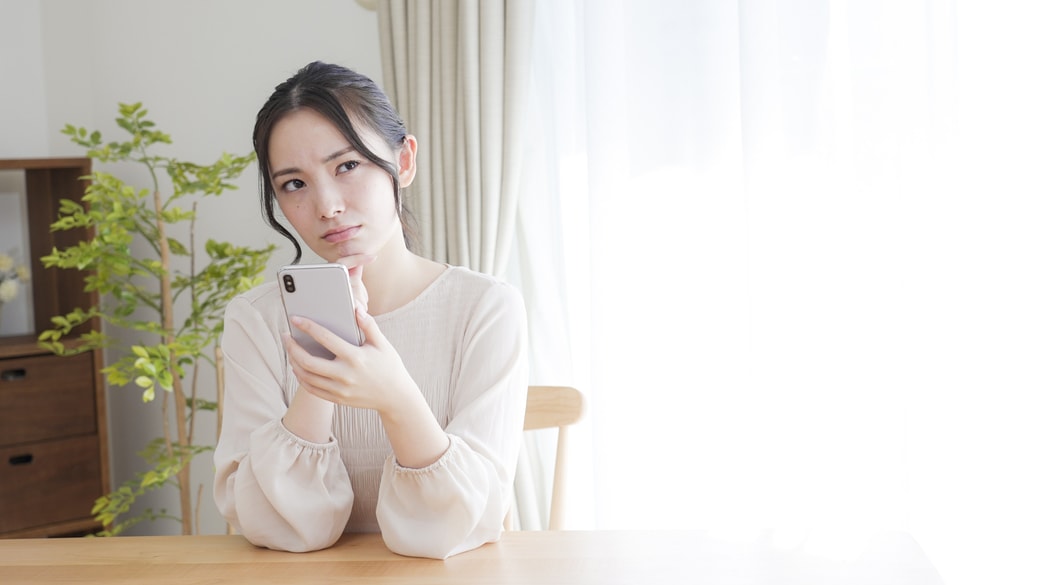 イライラする女性